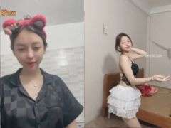 Idol Mây Bi 68 Khoe Cặp Vú To Núm Hồng Trên Livestream