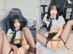 Màn Show Hàng Cực Đẹp Của Em Tiếp Viên Hàng Không Xinh Đẹp