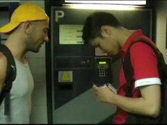 Bé Thụ Dâm Đãng Rủ Anh Sếp Chơi Xếp Hình