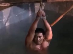 Dùng Dầu Ăn Thông Lỗ Đít Của Em Trai Ngoan