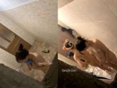 Thanh Niên Quay Lén Hàng Ngon Của Mấy Em Hàng Xóm Tắm