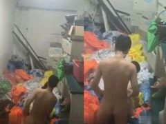 Clip Sex Học Sinh Nếm Trái Cấm Trong Phòng Học