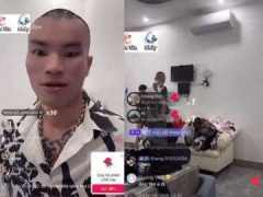 Clip Sex Vợ Long 9 Ngón Thích Livestream Khoe Con Bướm Xinh