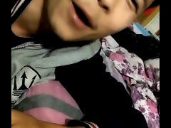 Rủ Bạn Trai Chơi Đùa Con Cu Của Nhau