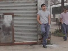 Trai Thẳng Lần Đầu Bị Bẻ Cong Trong Sung Sướng