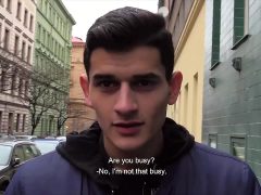 2 Người Đàn Ông Cùng Nhau Chơi Đùa Lỗ Nhị